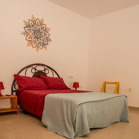 טורה Apartamentos Catalina מראה חיצוני תמונה